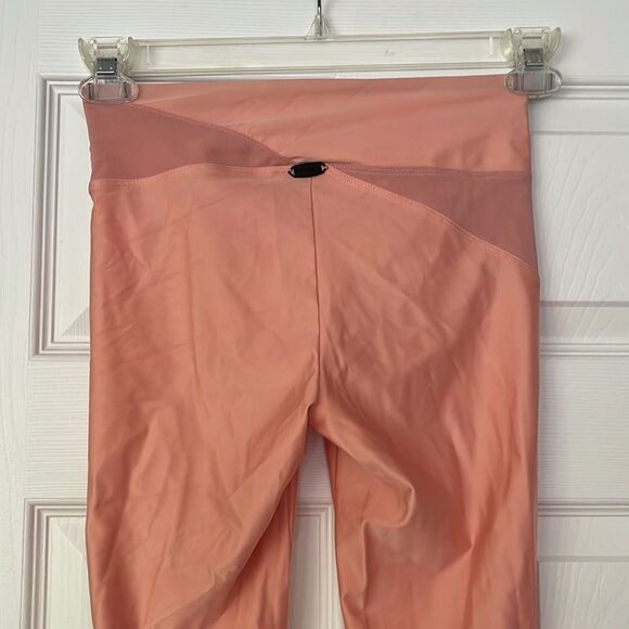 koral flight mid rise legging rose quartz NWT size small - Picture 6 of 6